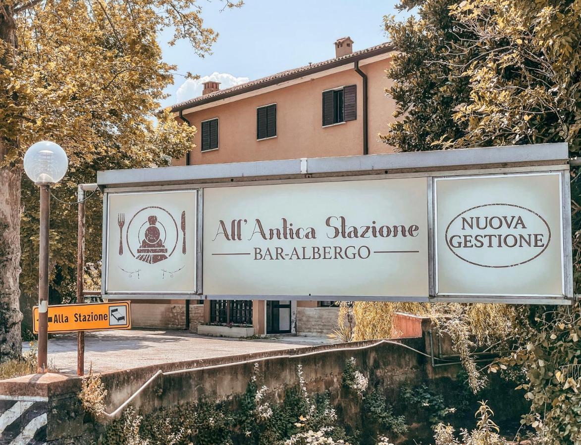 Hotel All'Antica Stazione Muggia Exterior foto