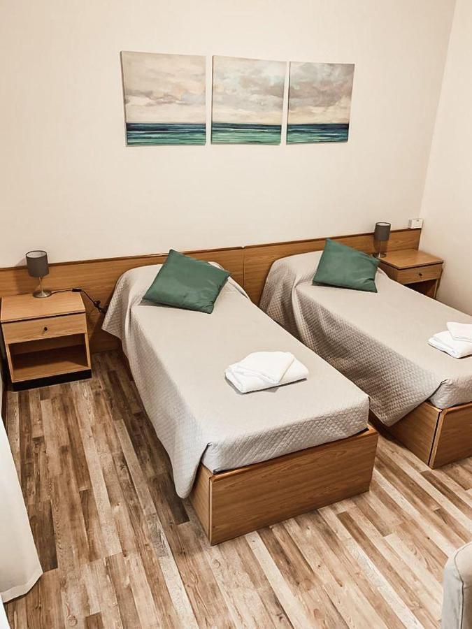 Hotel All'Antica Stazione Muggia Exterior foto